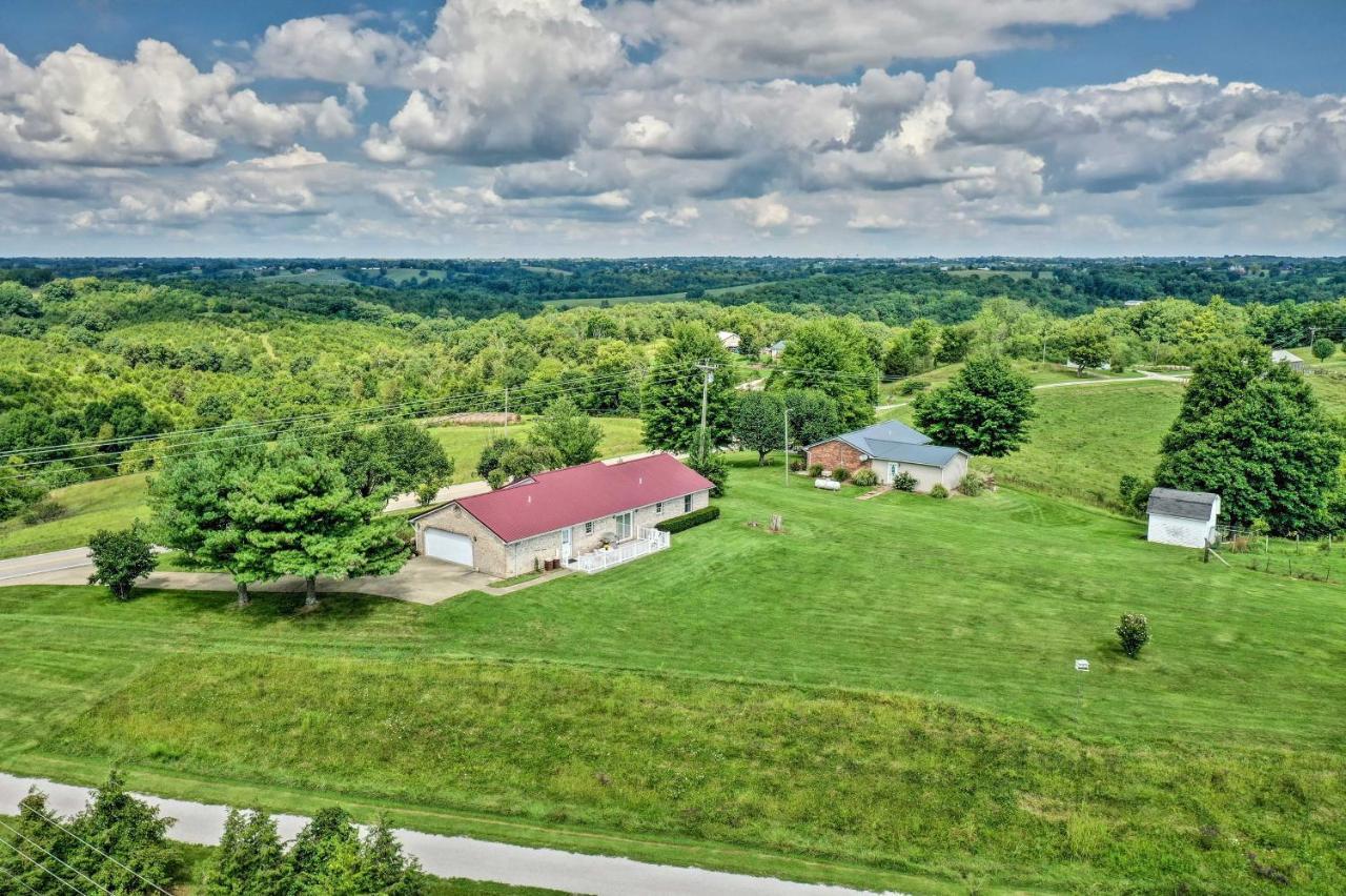 Charming Williamstown Retreat With Private Yard Villa Eksteriør bilde